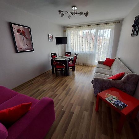 Ferienwohnung Samodzielny Apartament 2Pokojowy Kolberg Exterior foto